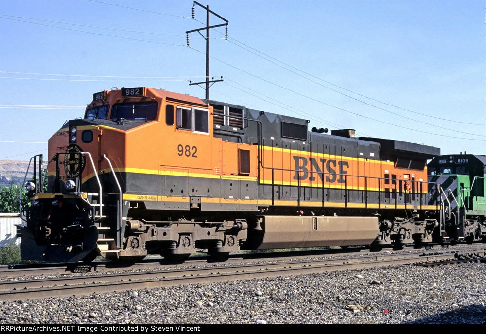 BNSF C44-9W #982